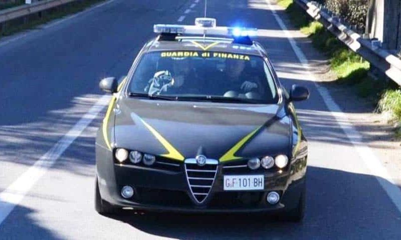 La Guardia di Finanza intensifica i controlli sugli impianti di distribuzione carburante della provincia di Ascoli Piceno, rilevate otto violazioni negli impianti
