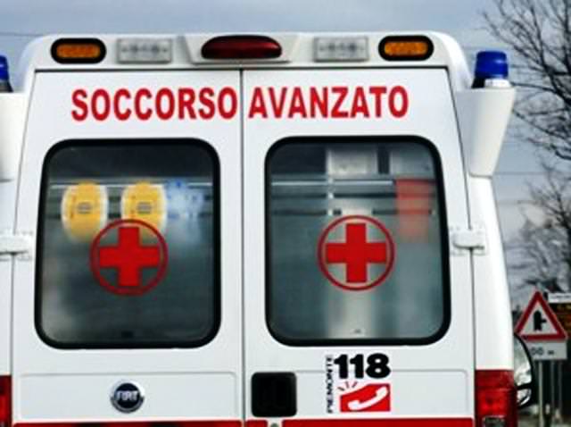 Incidente sull’Ascoli-Mare, una persona resta ferita