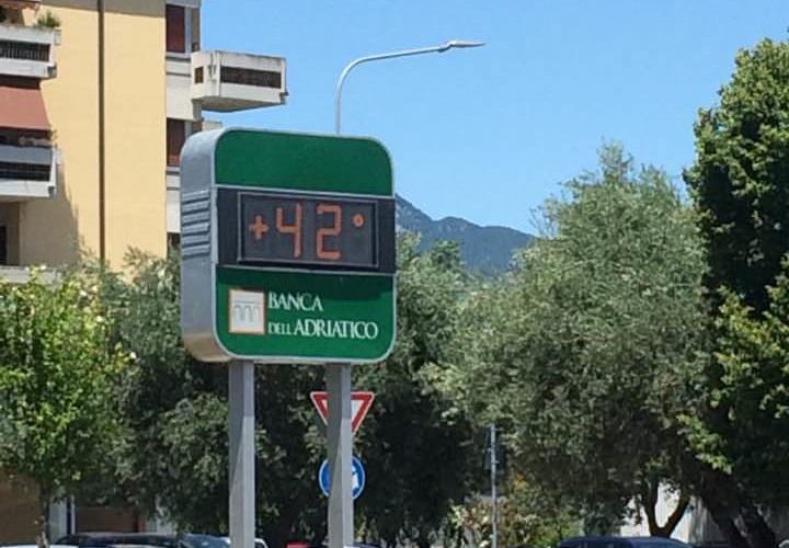 Ameli (Pd): &ldquo;Il caldo non &egrave; pi&ugrave; un&rsquo;emergenza, le citt&agrave; devono attrezzarsi con rifugi climatici e un&rsquo;urbanistica in grado di prevenire&rdquo;
