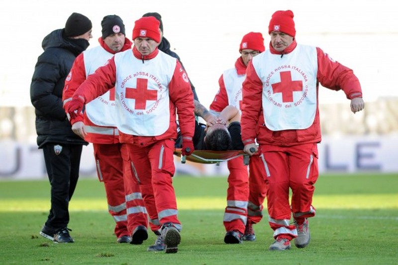 croce rossa barella infortunio ascoli picchio