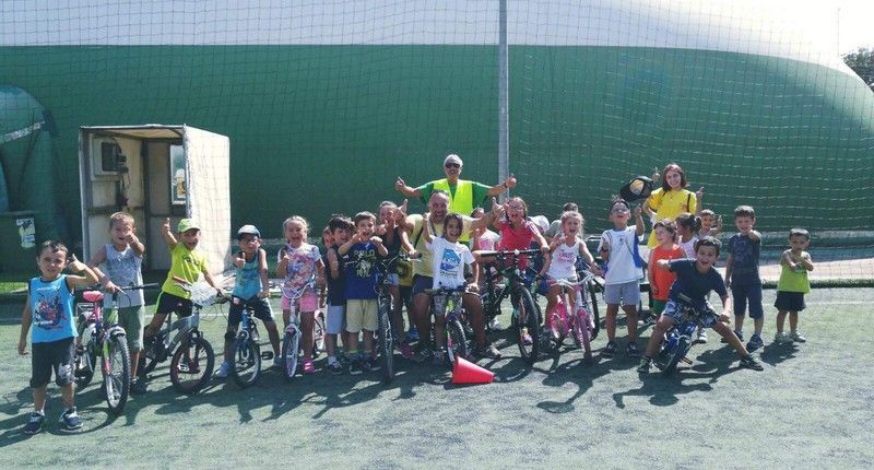 bicicletta bici a scuola oasi di asterix