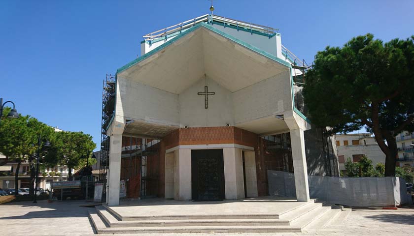 chiesa San Filippo Neri San Benedetto
