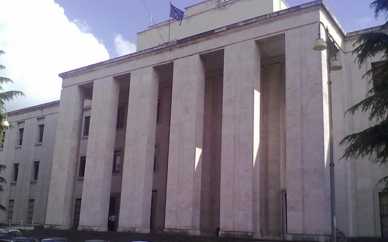 Barbiere ucciso, il 54enne resta in carcere