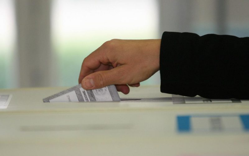 Elezioni comunali a San Benedetto, i tre candidati sindaco al voto. Urne aperte per il rinnovo della carica di primo cittadino e del consiglio comunale. Affluenza monitorata nel corso della consultazione