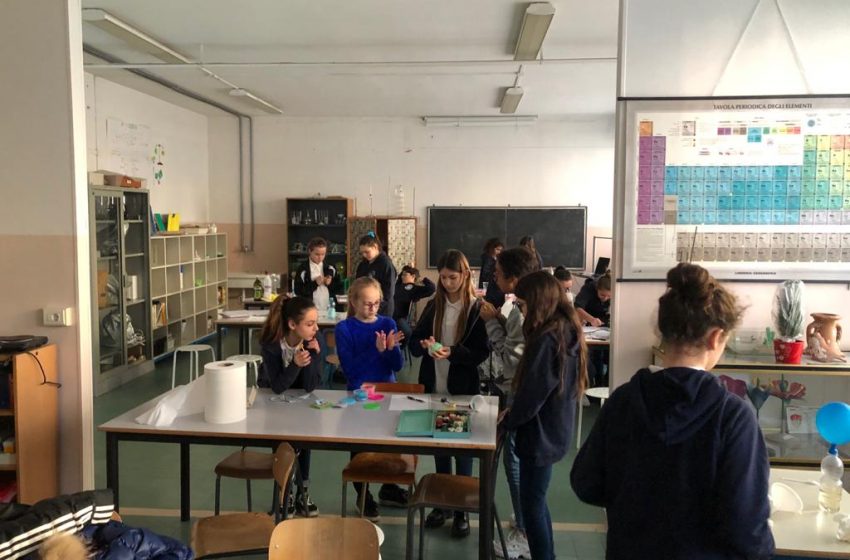 Alunni scuola Manzoni