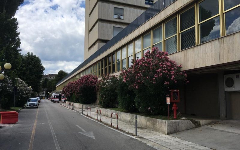 Fioravanti chiede un incontro urgente con il direttore dell’Ast sulle tematiche del “Mazzoni”