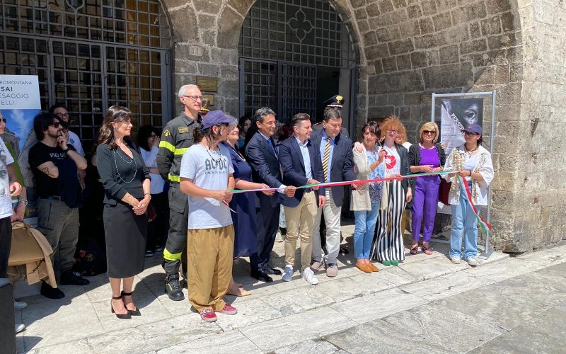 Inaugurata la mostra contro la violenza sulle donne