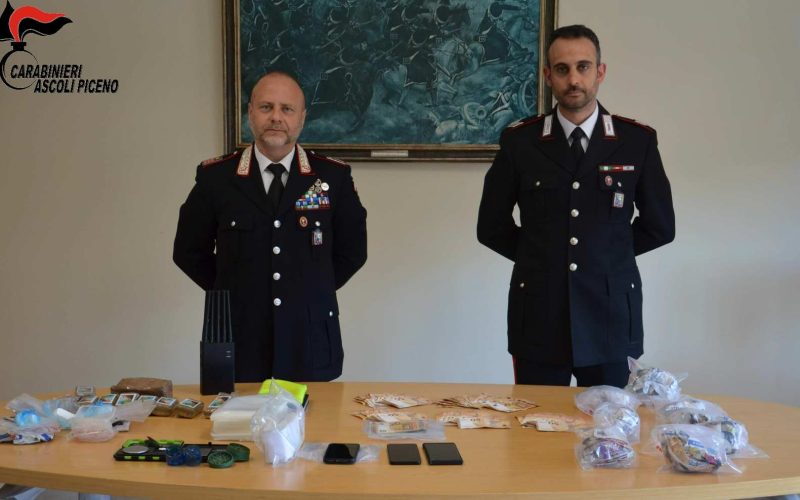 Duplice operazione antidroga dei Carabinieri, due persone coinvolte