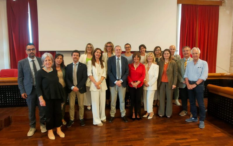 Protocollo d’Intesa, promosso dal Perfetto di Ascoli Piceno “Rete – Donna” tra Istituzioni pubbliche, Associazioni di categoria, del terzo settore, Organizzazione Sindacali e Ordini Professionali.