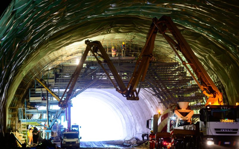 Le festività natalizie si avvicinano, ma sulla Salaria continuano i disagi. La Ss 4 resta l’esempio di una ricostruzione che fa fatica a decollare