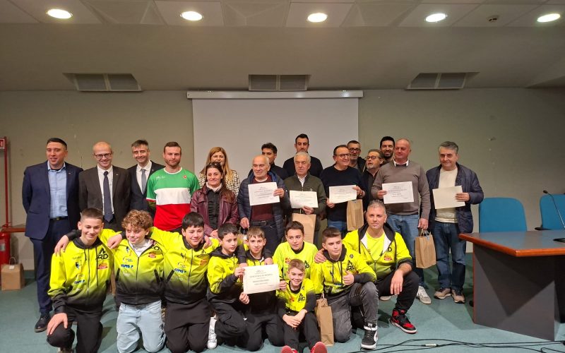 Il comitato provinciale FCI Ascoli-Fermo celebra i successi ottenuti nel 2025: tanti i riconoscimenti consegnati a società ed atleti