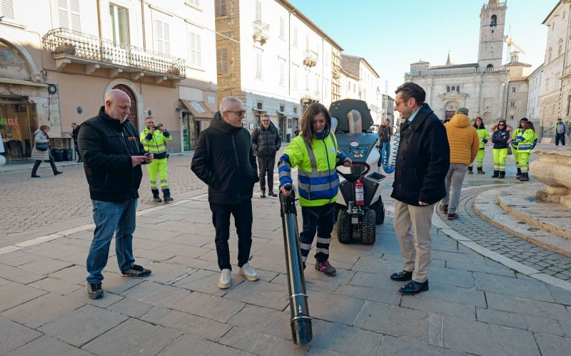 Pulizia urbana più efficiente e sostenibile: arriva ad Ascoli il nuovo aspiratore elettrico.