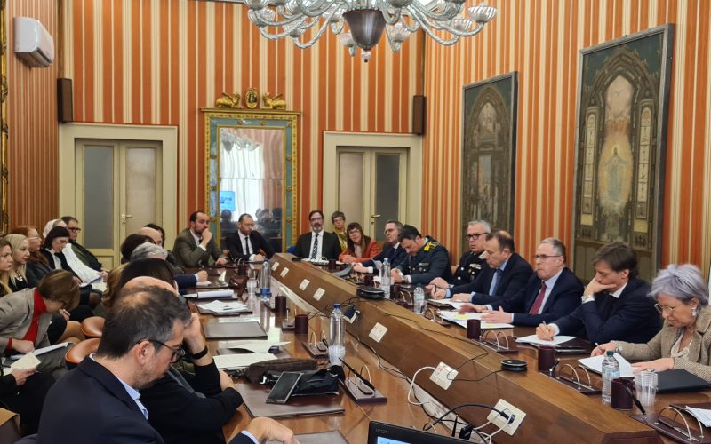 Sicurezza nelle scuole, riunione in Prefettura: “La situazione nel complesso non appare allarmante”