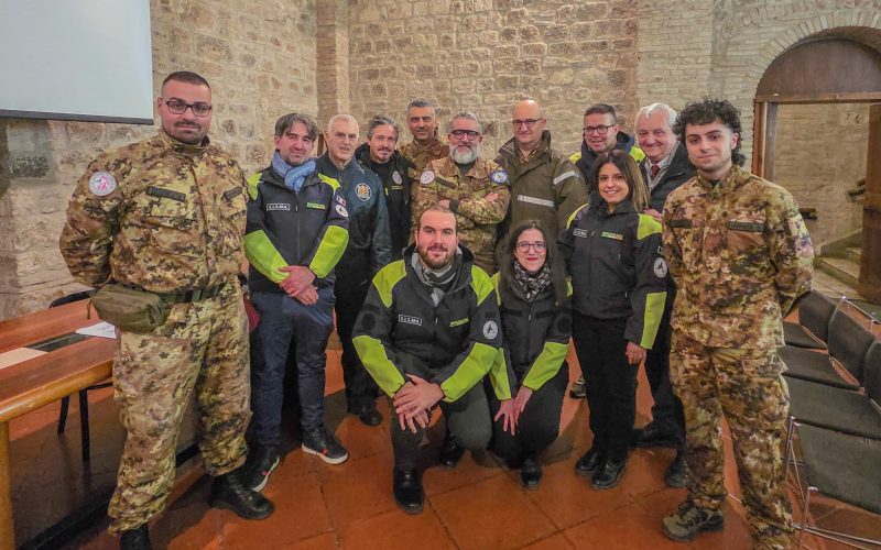 Polo formativo nazionale di Protezione Civile dei Bersaglieri, alla Bottega Terzo Settore via al secondo corso. Fioravanti: “Importante sensibilizzare tutti alla partecipazione”