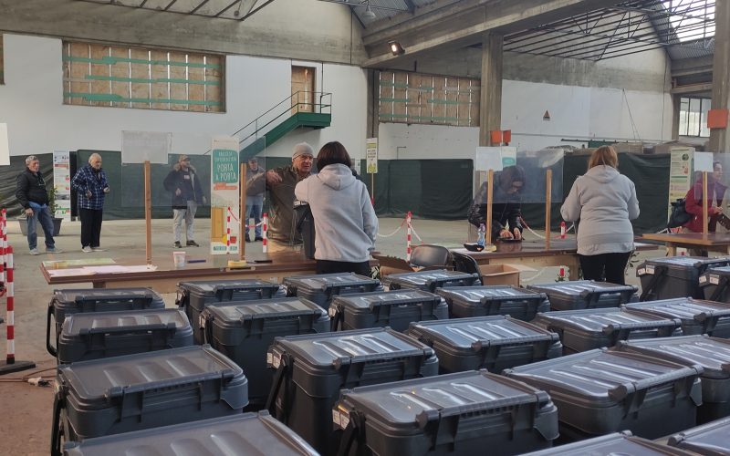 Ascoli Servizi Comunali: consegnati oltre 9000 sacchi e mastelli per la raccolta differenziata. Da giugno nuovo sistema del conferimento del secco