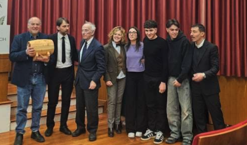 IIS “Celso Ulpiani” vince il Primo Premio Assoluto al concorso “Bacco e Minerva” 2026