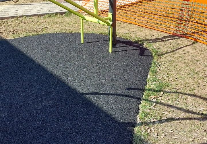 Piazza San Tommaso, l’opposizione attacca: “Riqualificazione già da rifare dopo un anno tra errori e polemiche”