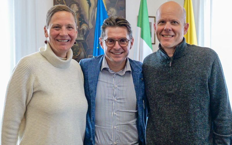 Cresce sempre più l’appeal del Piceno e della città di Ascoli. La curiosa storia degli statunitensi Jack e Rebecca che hanno lasciato il Colorado per trasferirsi sotto le Cento Torri