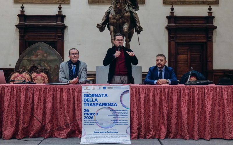 Una giornata dedicata alla trasparenza amministrativa, l’Arengo coinvolte gli studenti delle scuole cittadine. Fioravanti: “Far capire ai giovani come funziona un ente”