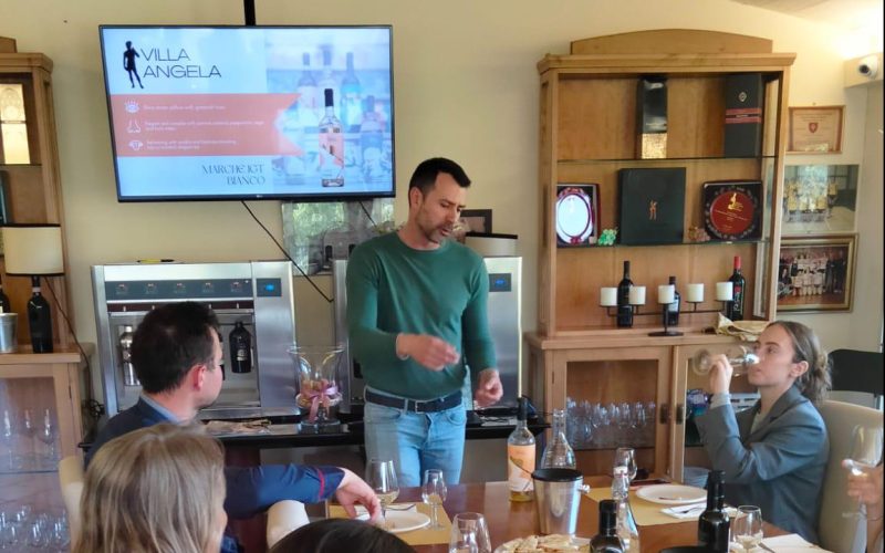 Il Piceno si racconta al mondo: due giorni tra arte, sapori e vigneti conquistano i buyer del Nord Europa