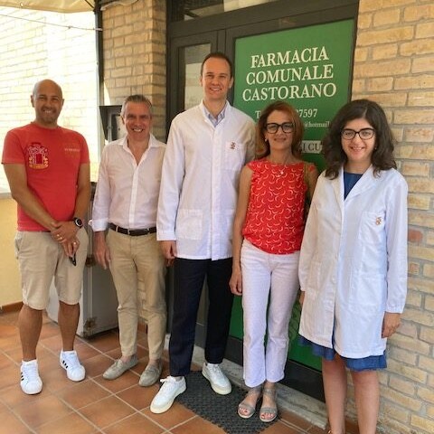 Castorano, debiti e canoni di locazione mai versati dalla Farmacia al Comune: il sindaco Cicconi di nuovo nell’occhio del ciclone. La denuncia dei consiglieri Marcelli e Ficcadenti