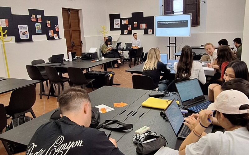 Giovani e occupazione: con Laboratori Aperti del Piceno e GiovaniPlus arriva ad Ascoli ‘ABC del lavoro’ il workshop pratico per entrare nel mercato occupazionale