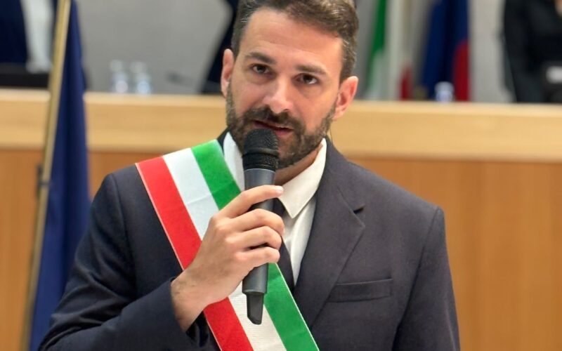 San Benedetto, il primo consiglio comunale del sindaco Mozzoni. &ldquo;Si inizia a correre tutti insieme verso un&rsquo;unica meta: la nostra citt&agrave;&rdquo;