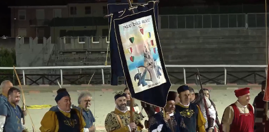 Quintana di Ascoli, Porta Solestà vince il Palio degli Arcieri. La brocca d’oro va a Santamaria per l’en plein gialloblù