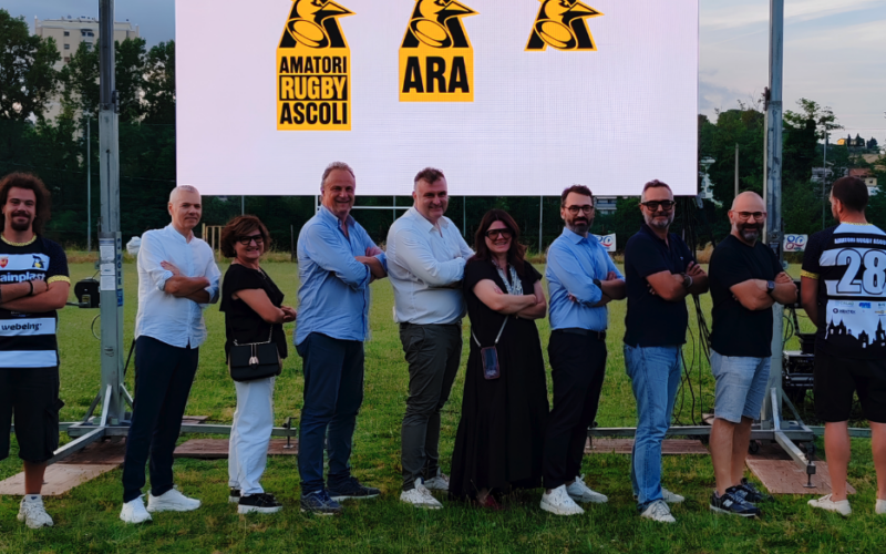 Amatori Rugby Ascoli si rifà il look: nuovo logo, maglie inedite e il progetto di un centro sportivo