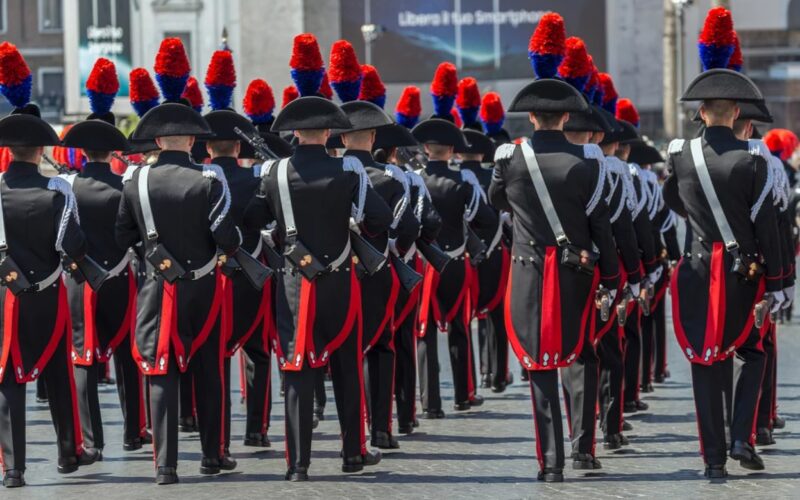 La Fanfara dei Carabinieri incanta Piazza del Popolo: oggi un concerto tra tradizione, memoria e identit&agrave;