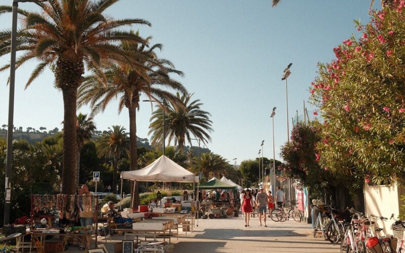 Grottammare Vintage Market: il 29 e 30 agosto torna sul lungomare della Repubblica il mercatino del vintage e delle antichità