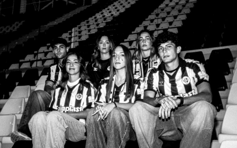 Ascoli, ecco la nuova maglia firmata Hummel