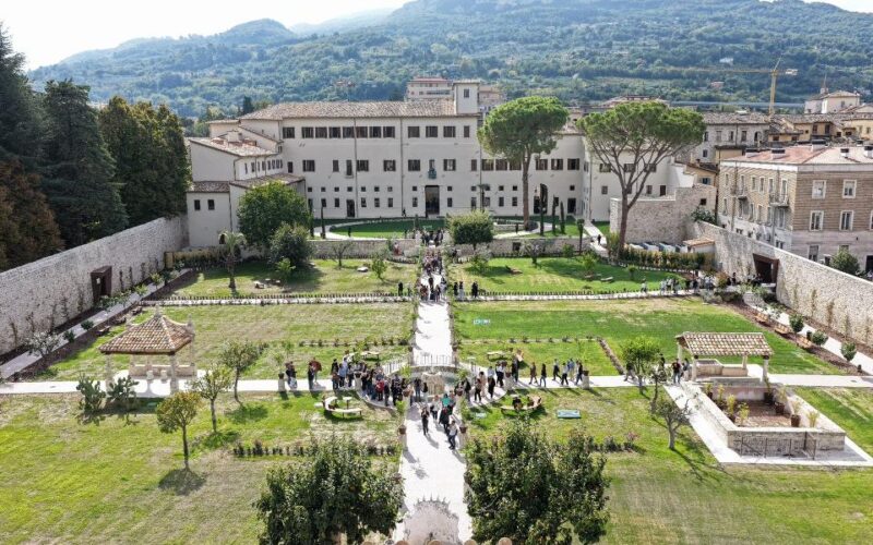 Giornate Fai d’Autunno, risultato straordinario ad Ascoli con 12mila visite a Palazzo Saladini Pilastri: è stato il luogo più visitato d’Italia