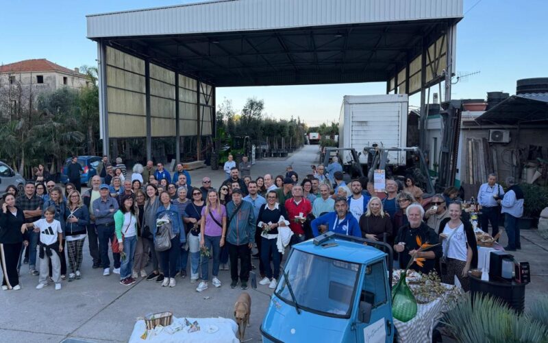 Grottammare riscopre il suo “polmone verde”, successo per la passeggiata nei vivai storici con “Altro Orizzonte”