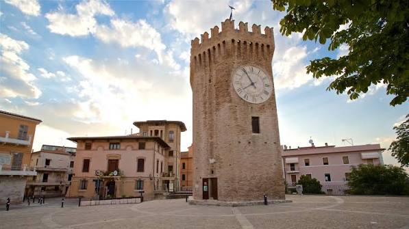 San Benedetto, lavori alla Torre dei Gualtieri in vista della festa del Patrono: intervento sull&rsquo;impianto di illuminazione